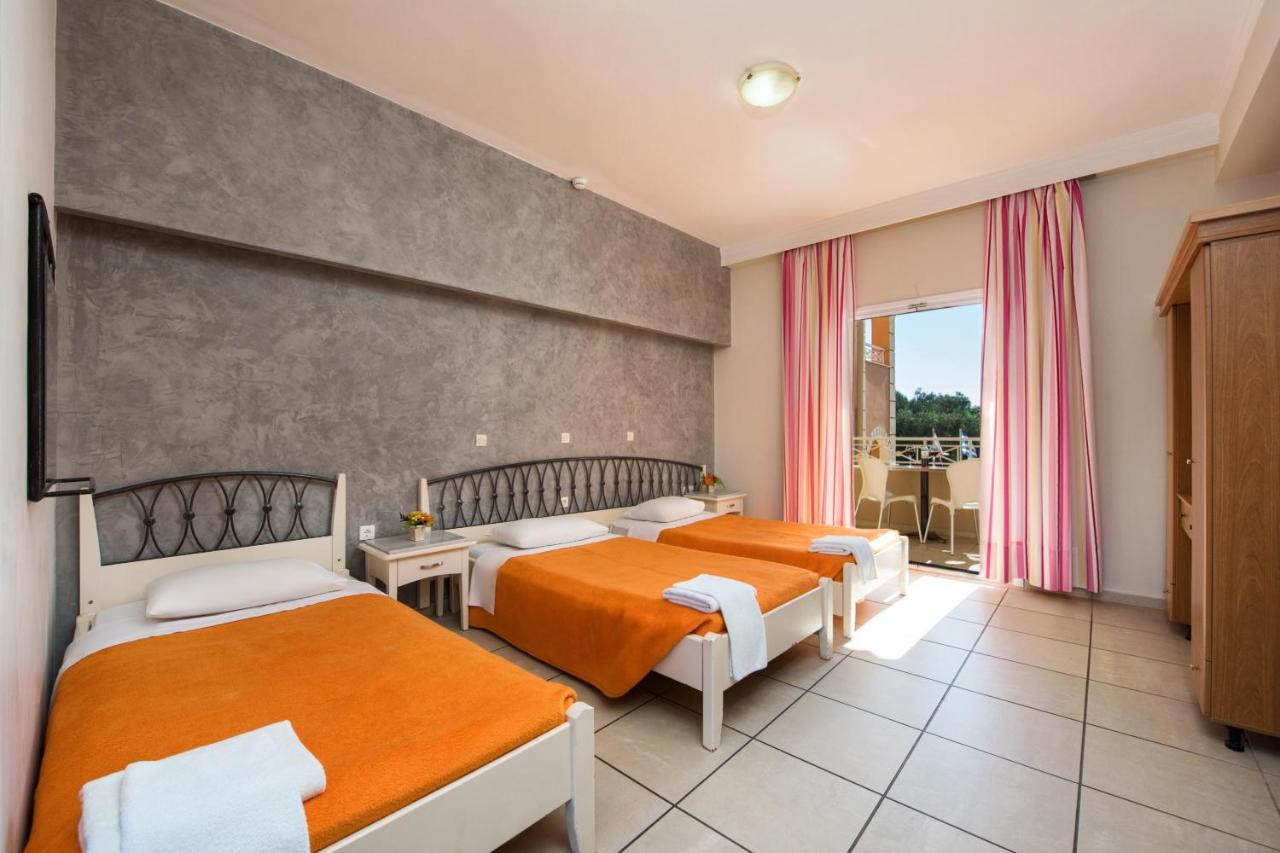 Plaza 3* Кавос