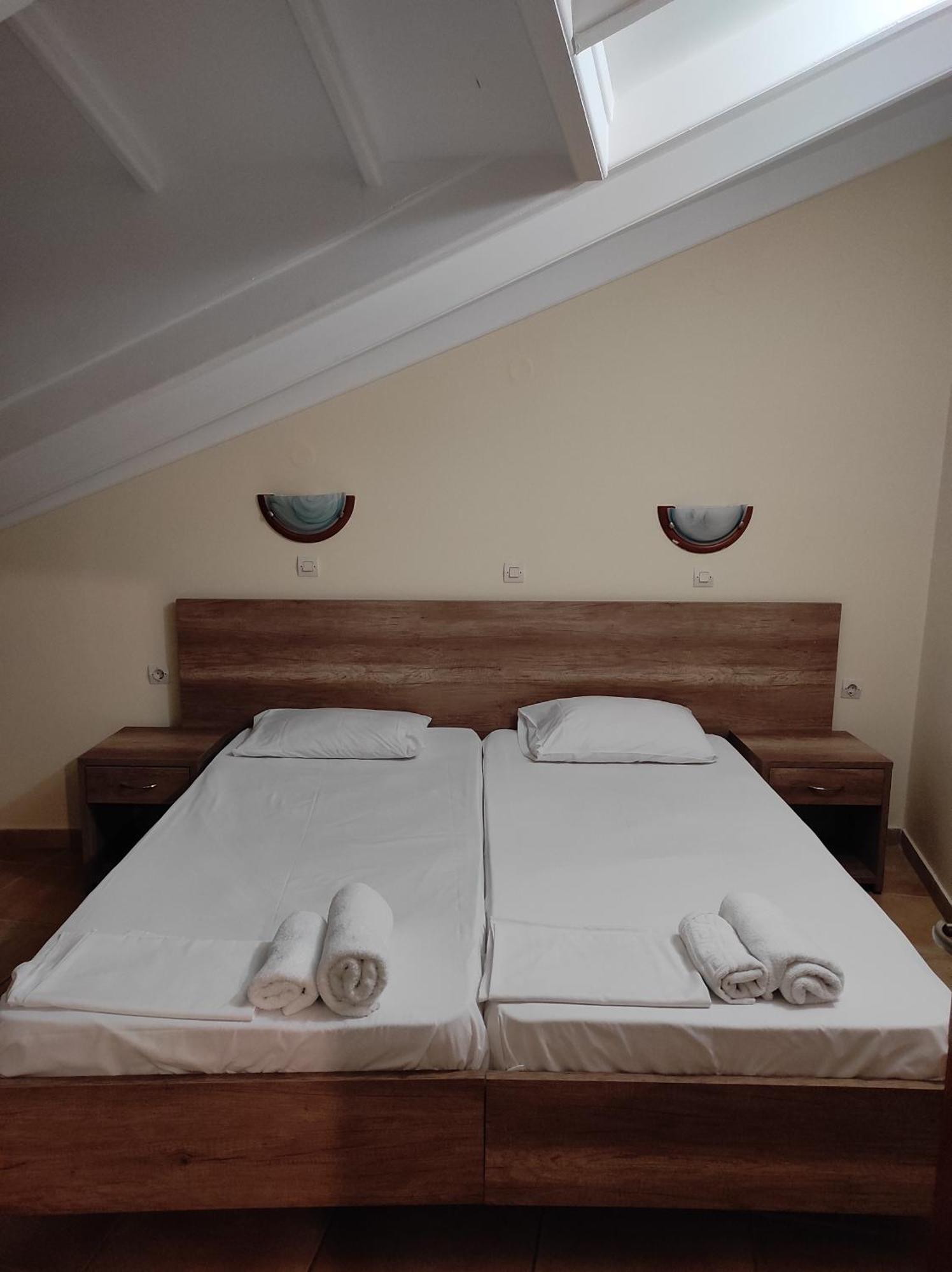 Plaza 3* Кавос