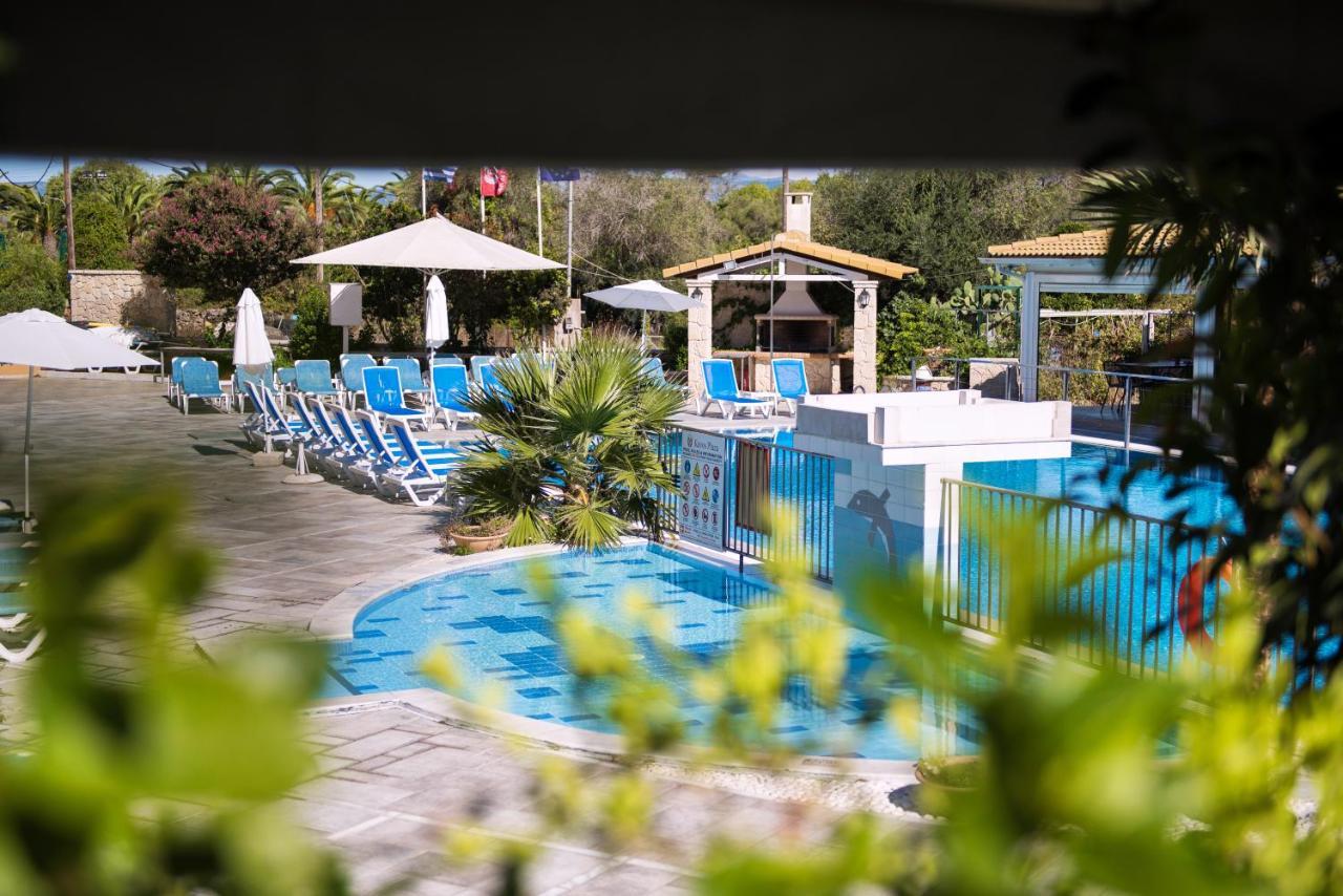 Plaza 3* Кавос